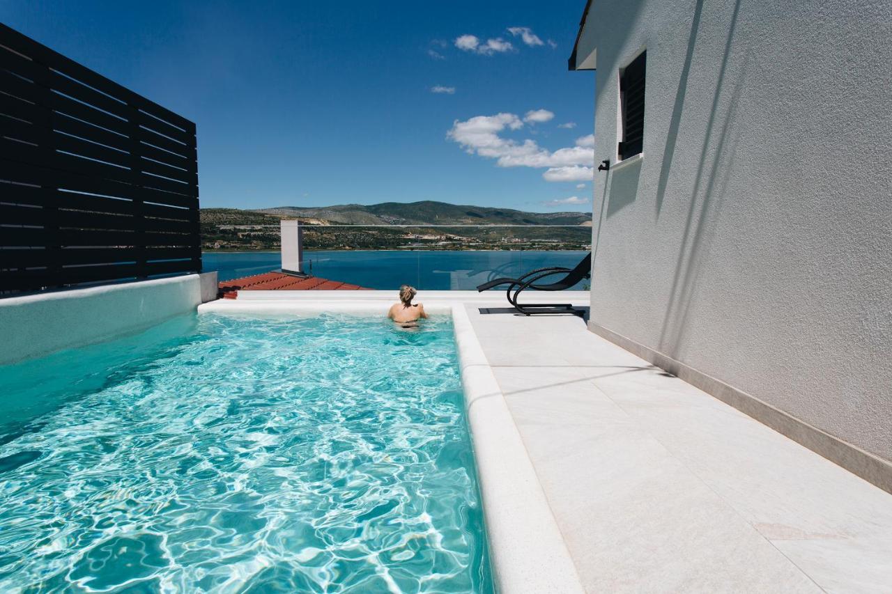 Villa Magna - seaside villa with pool&sauna Traù Esterno foto